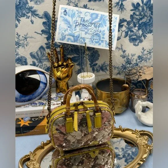 🆕 KURT GEIGER LONDON 🧿 NWOT XS Kensington Duffle, Yellow Floral Sequins - Picture 2 of 16